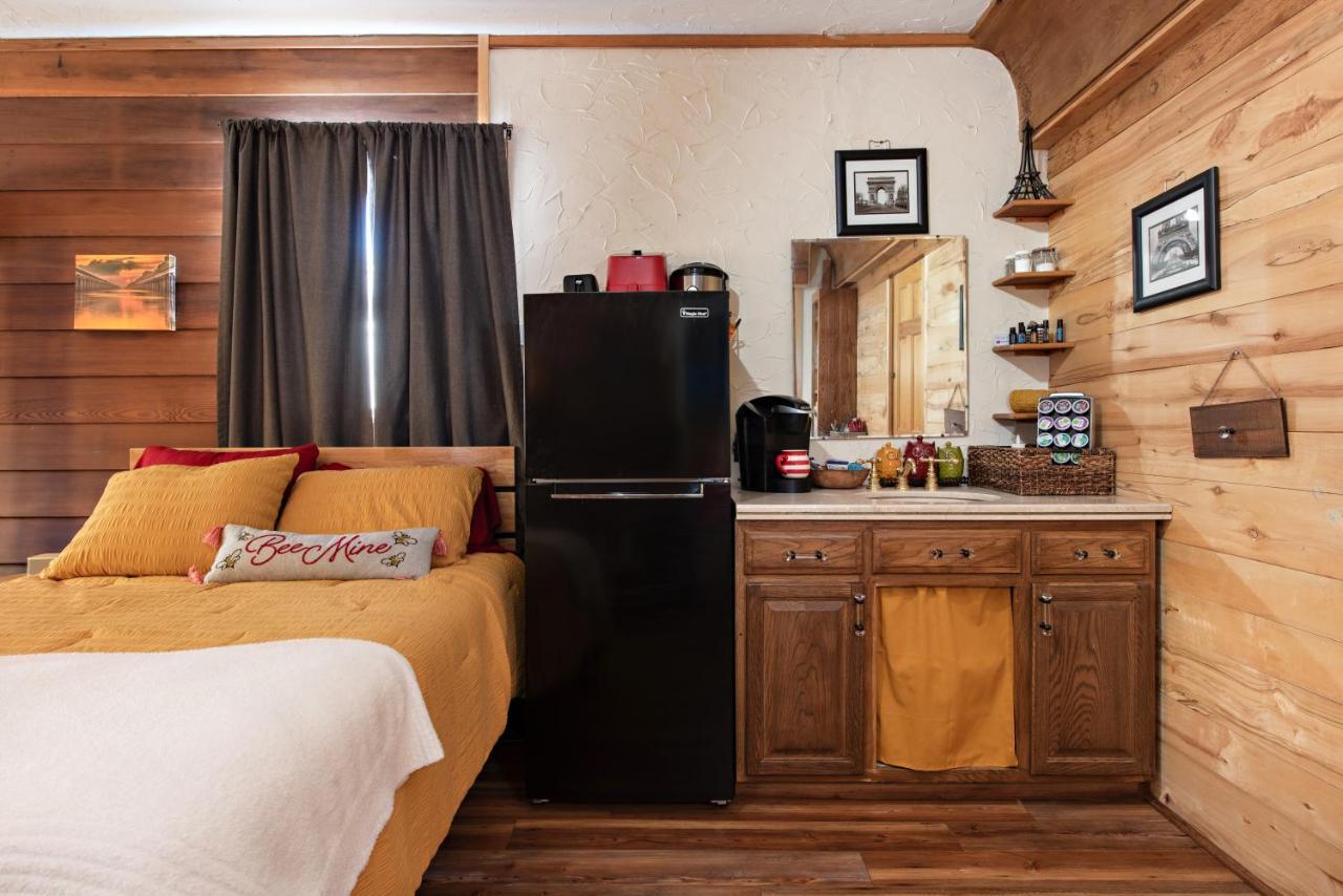 Wanderer Studio, An Off Grid Mountain Guest Studio With Fantastic Views Glenwood Springs Eksteriør bilde